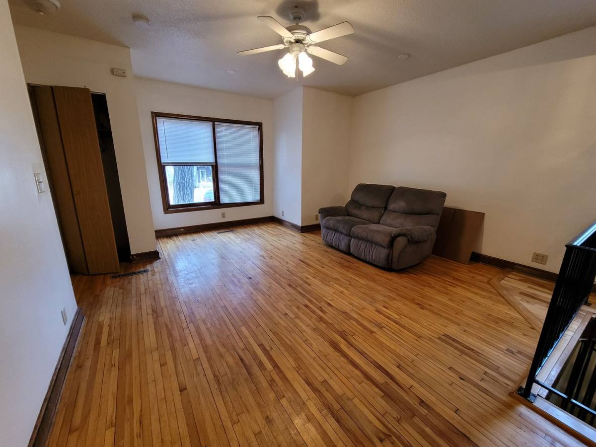 Apartment for rent at 1910 Feronia Ave, Saint Paul, MN 55104