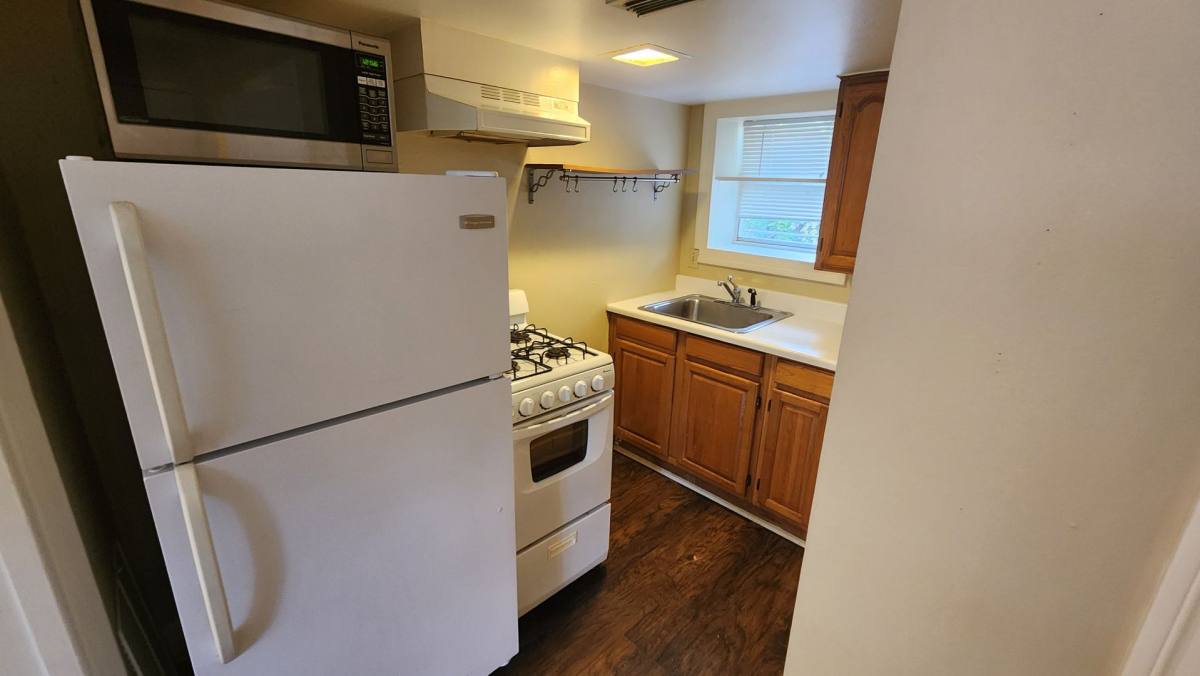 Townhouse for rent at 2831 Pearl St #2, Austin, TX 78705