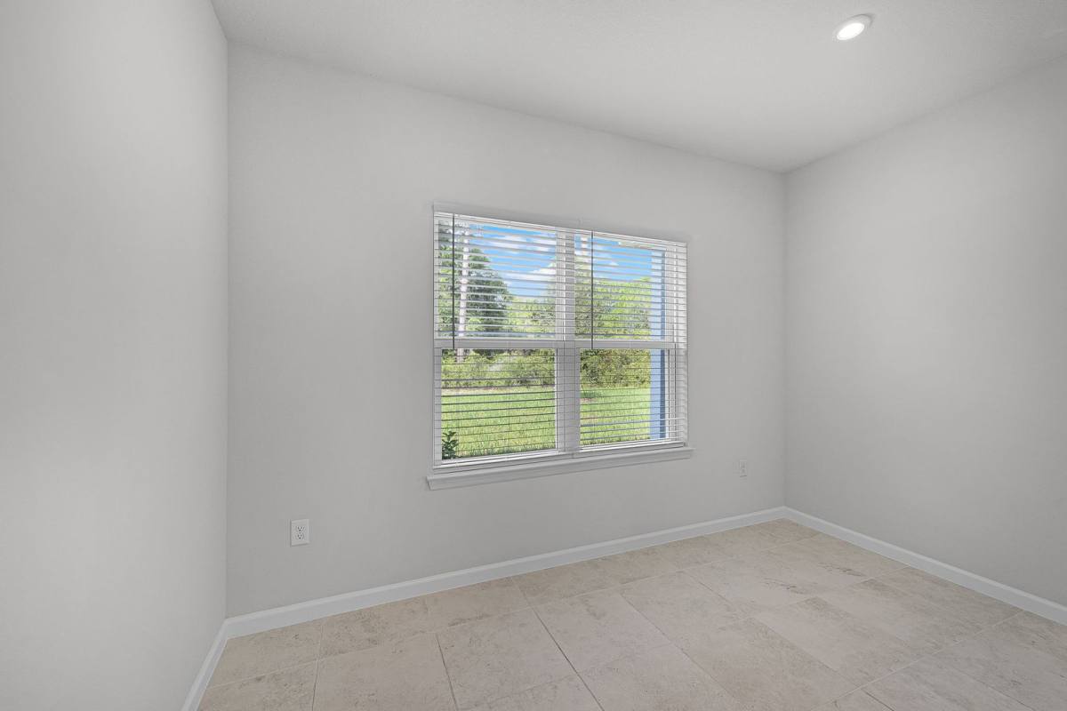 House for rent at 5016 Bear Lake Loop, Deland, FL 32724