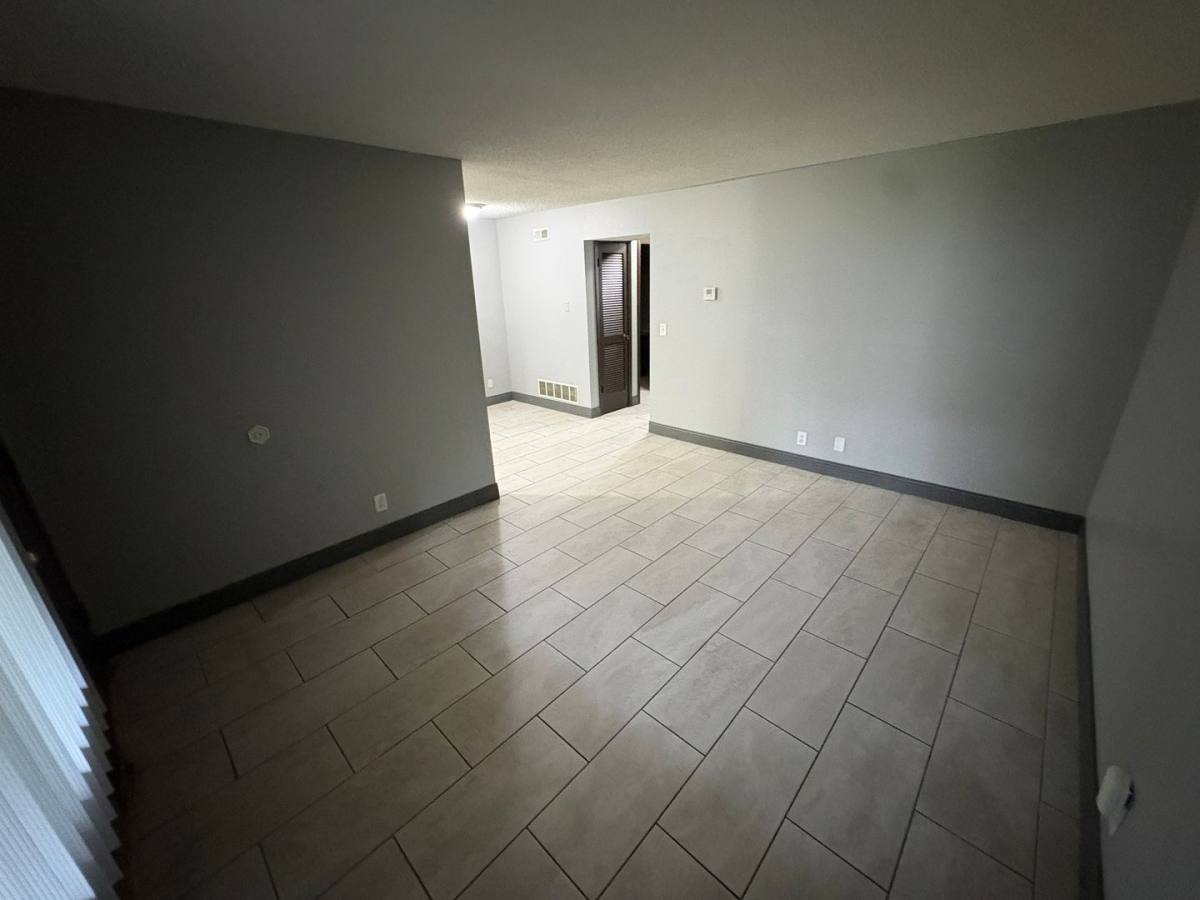 1528 S 19th St, Lincoln, NE 68502 - Apartment for Rent - Image 3