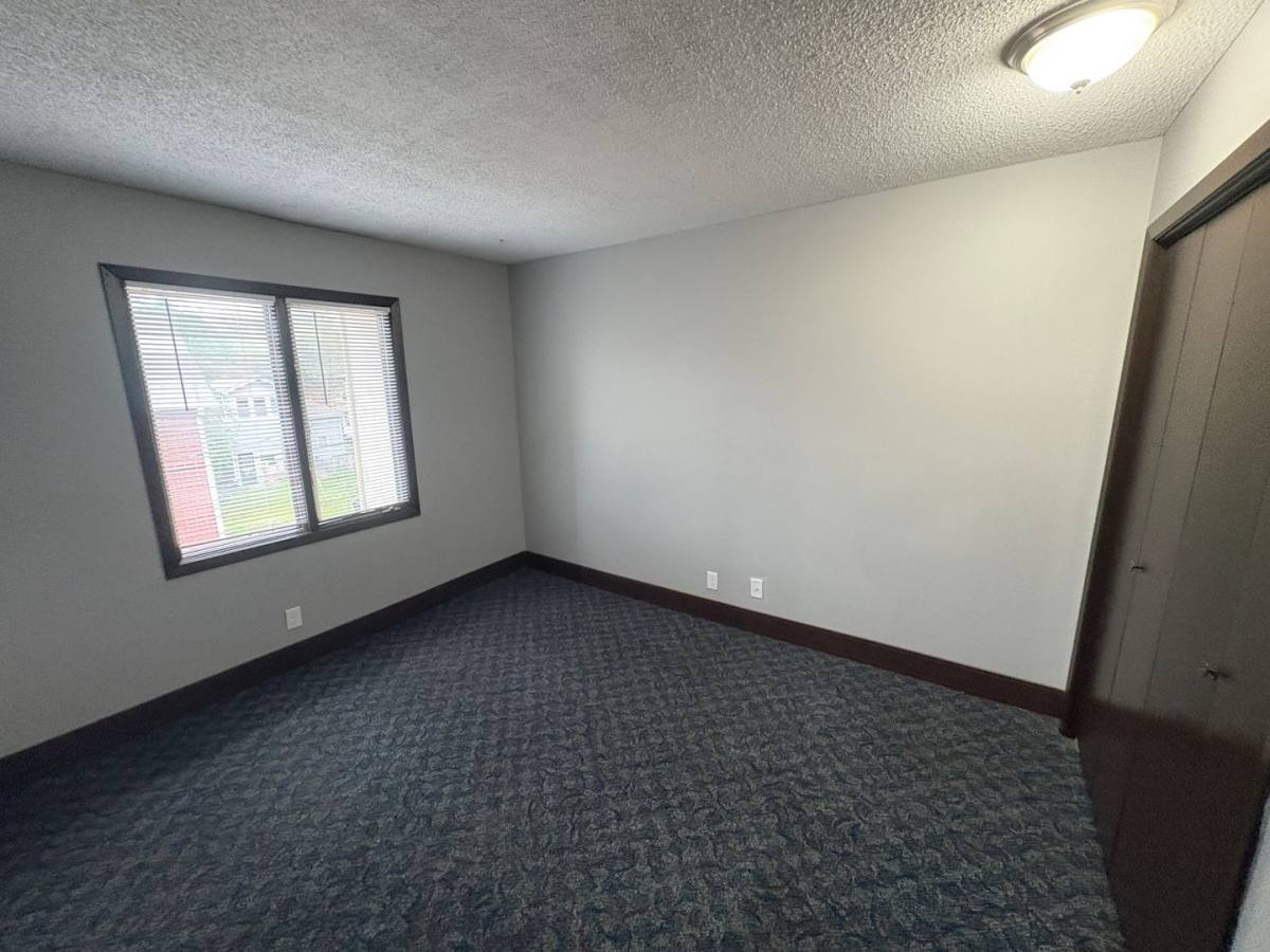 Apartment for rent at 1528 S 19th St, Lincoln, NE 68502