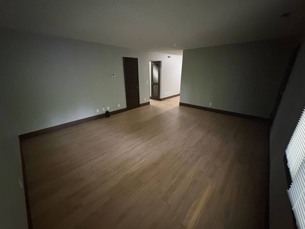 Apartment for rent at 1528 S 19th St, Lincoln, NE 68502