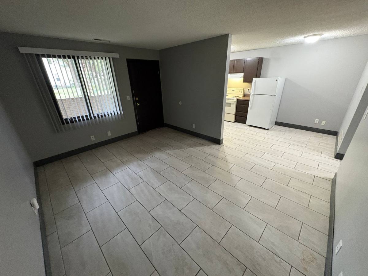 1528 S 19th St, Lincoln, NE 68502 - Apartment for Rent - Image 4