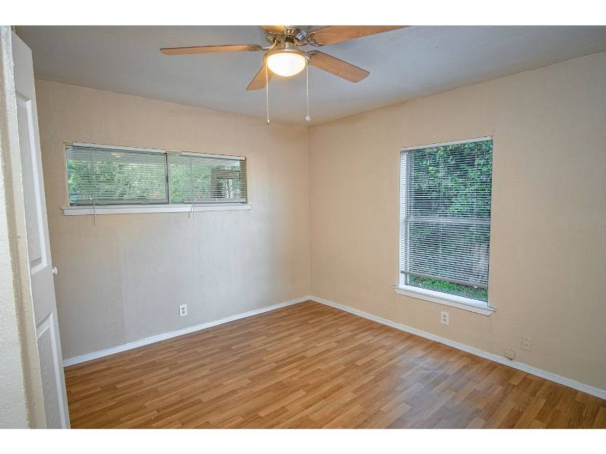House for rent at 1435 Gibbs, San Antonio, TX 78202