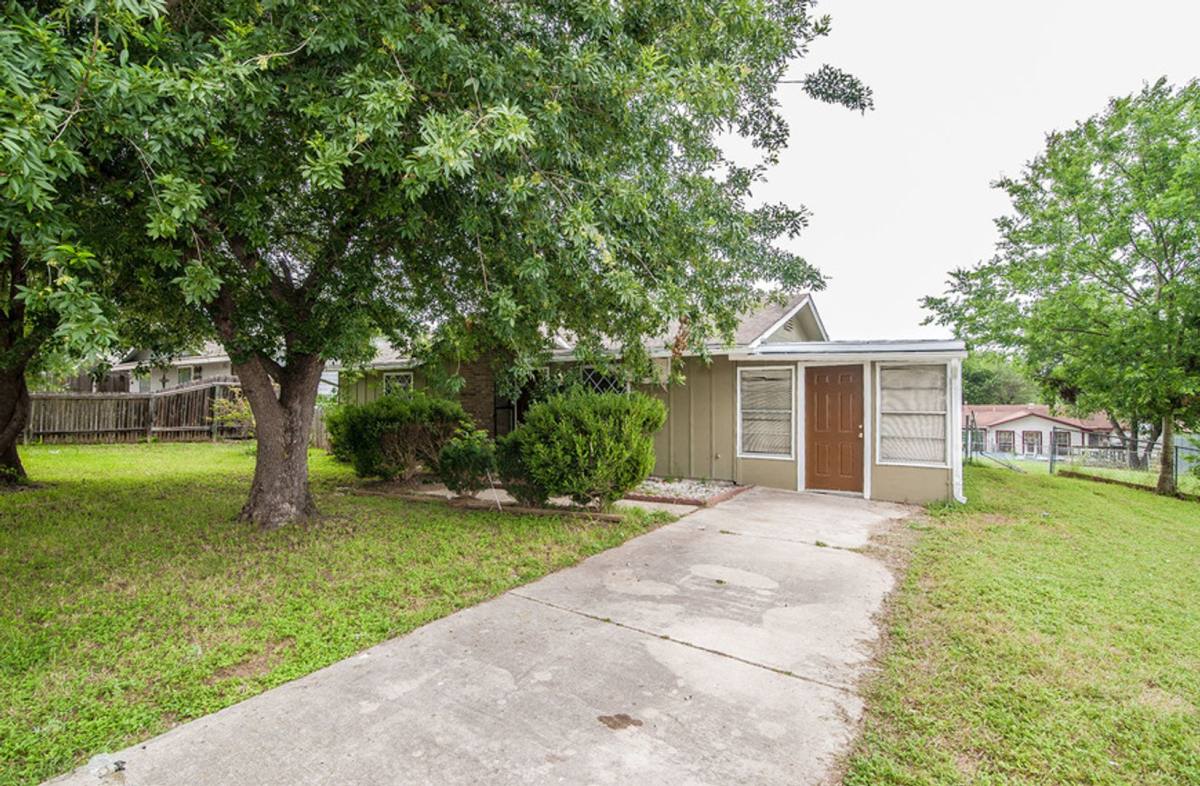 House for rent at 8730 Easy Valley, San Antonio, TX 78227