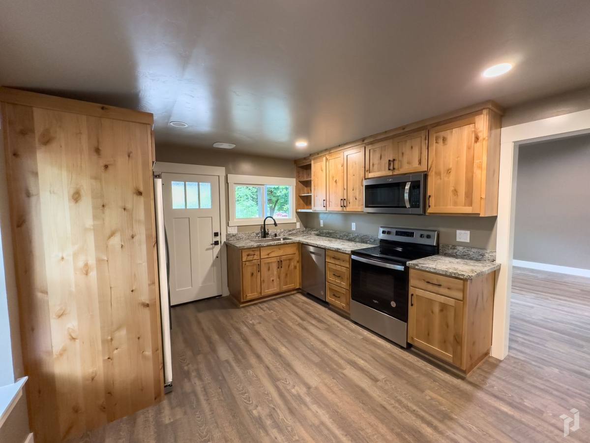 Apartment for rent at 555 E 4th 421 Olive, Chico, CA 95928