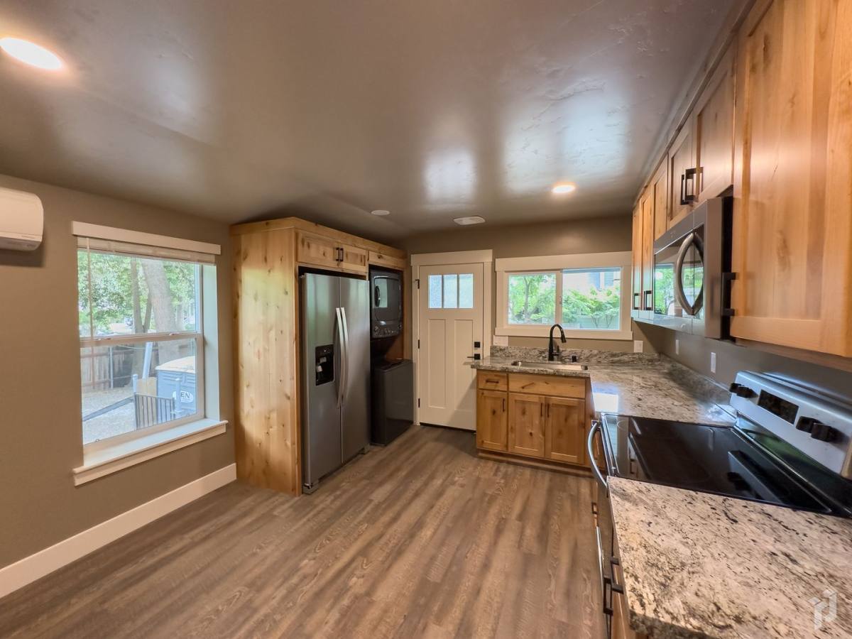 Apartment for rent at 555 E 4th 421 Olive, Chico, CA 95928