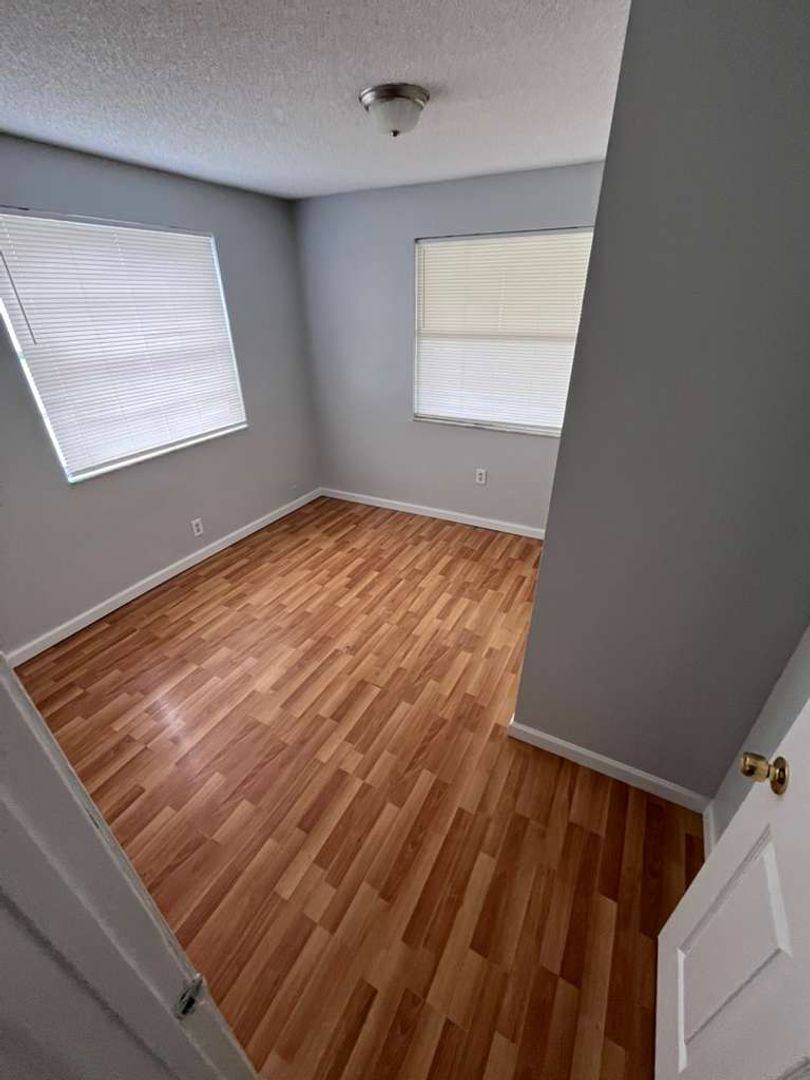 House for rent at 820 W 13th St, Lakeland, FL 33805