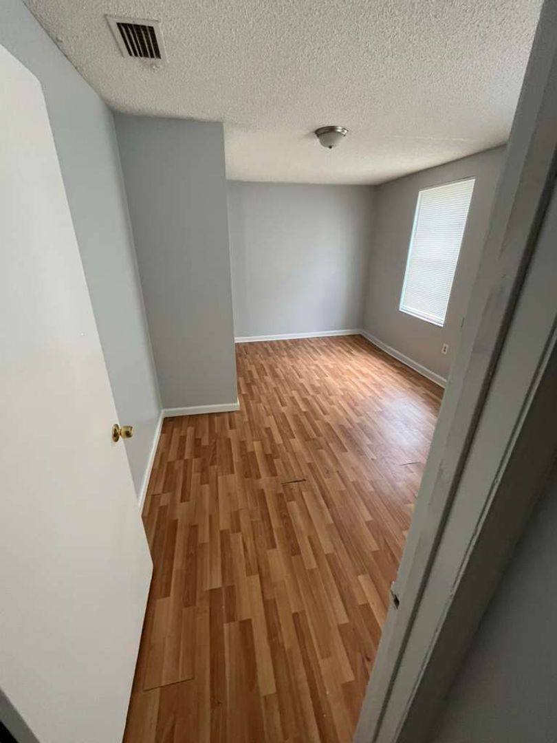 House for rent at 820 W 13th St, Lakeland, FL 33805