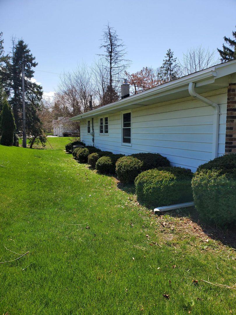 House for rent at 18625 Lola Dr, Brookfield, WI 53045