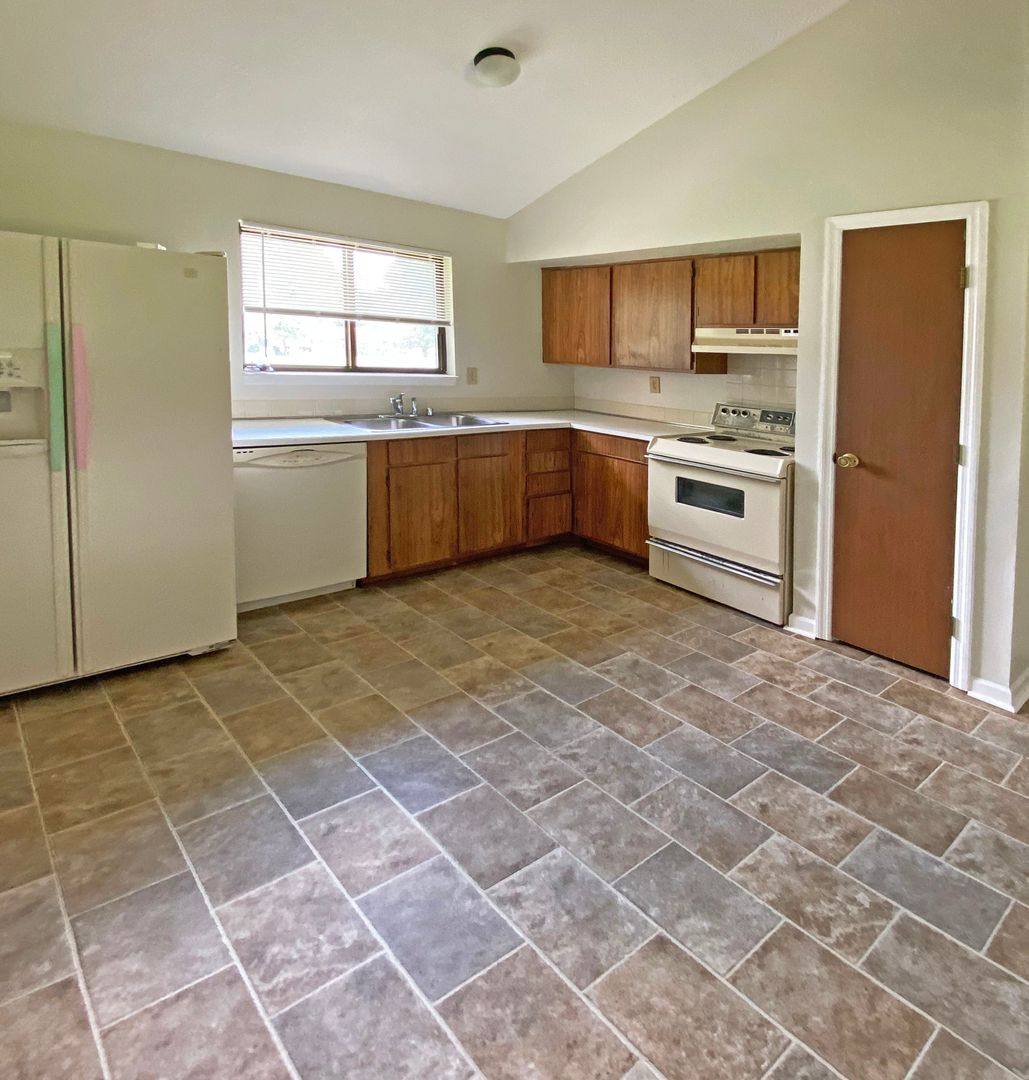 House for rent at 1552 Samara Glen Way, Lexington, KY 40515
