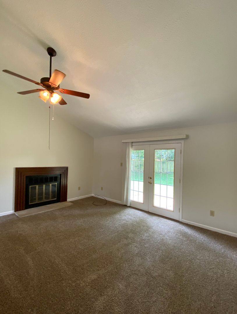 House for rent at 1552 Samara Glen Way, Lexington, KY 40515
