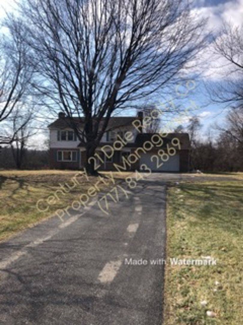 House for rent at 4834 N Sherman St Extension, Mount Wolf, PA 17347