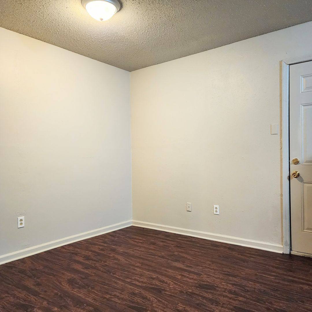 Townhouse for rent at 6815 Forbing Rd, Little Rock, AR 72209