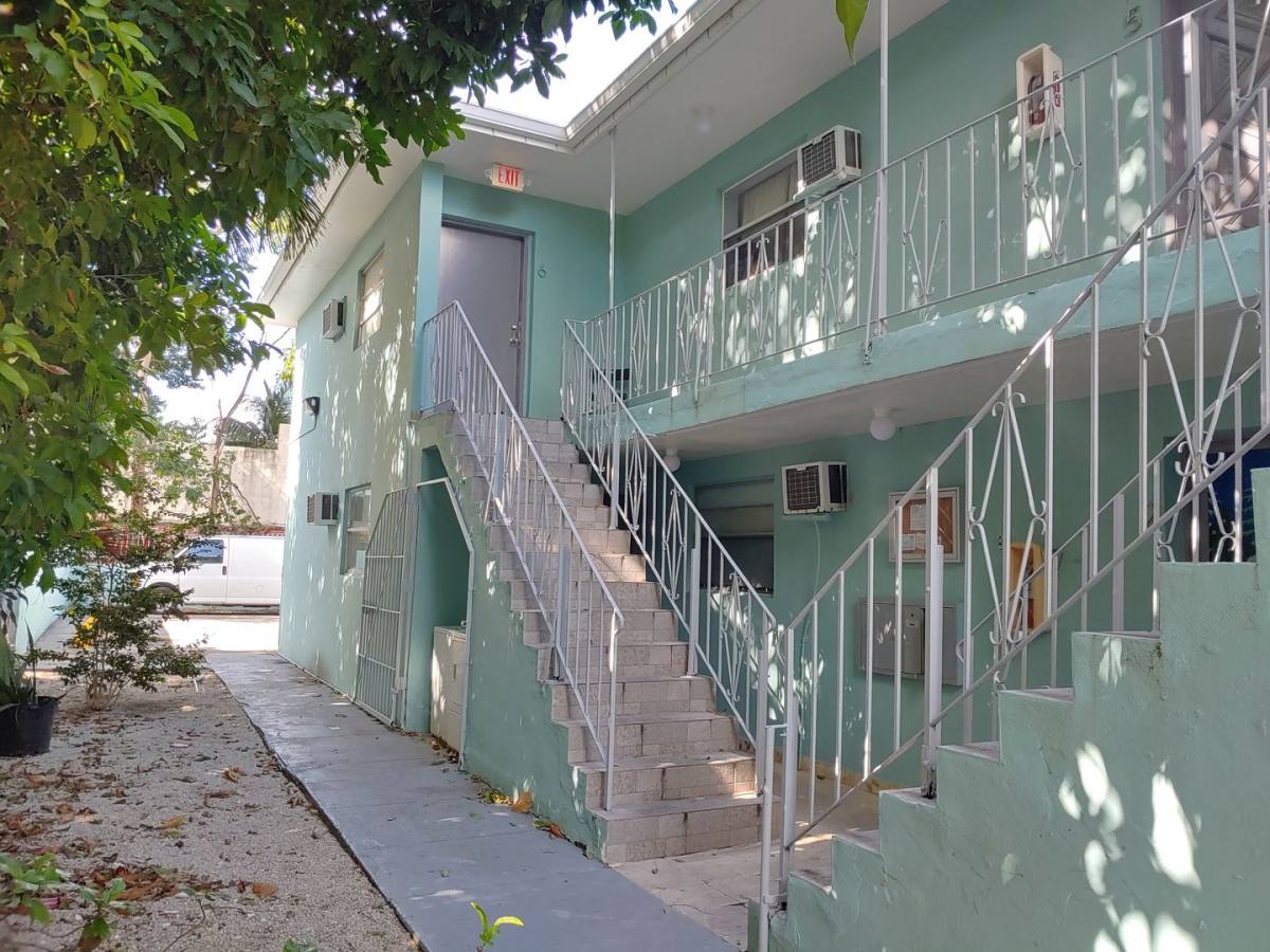 Apartment for rent at 126 NW 6 Ave, Miami, FL 33128