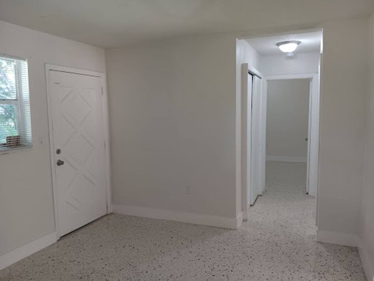 Apartment for rent at 126 NW 6 Ave, Miami, FL 33128