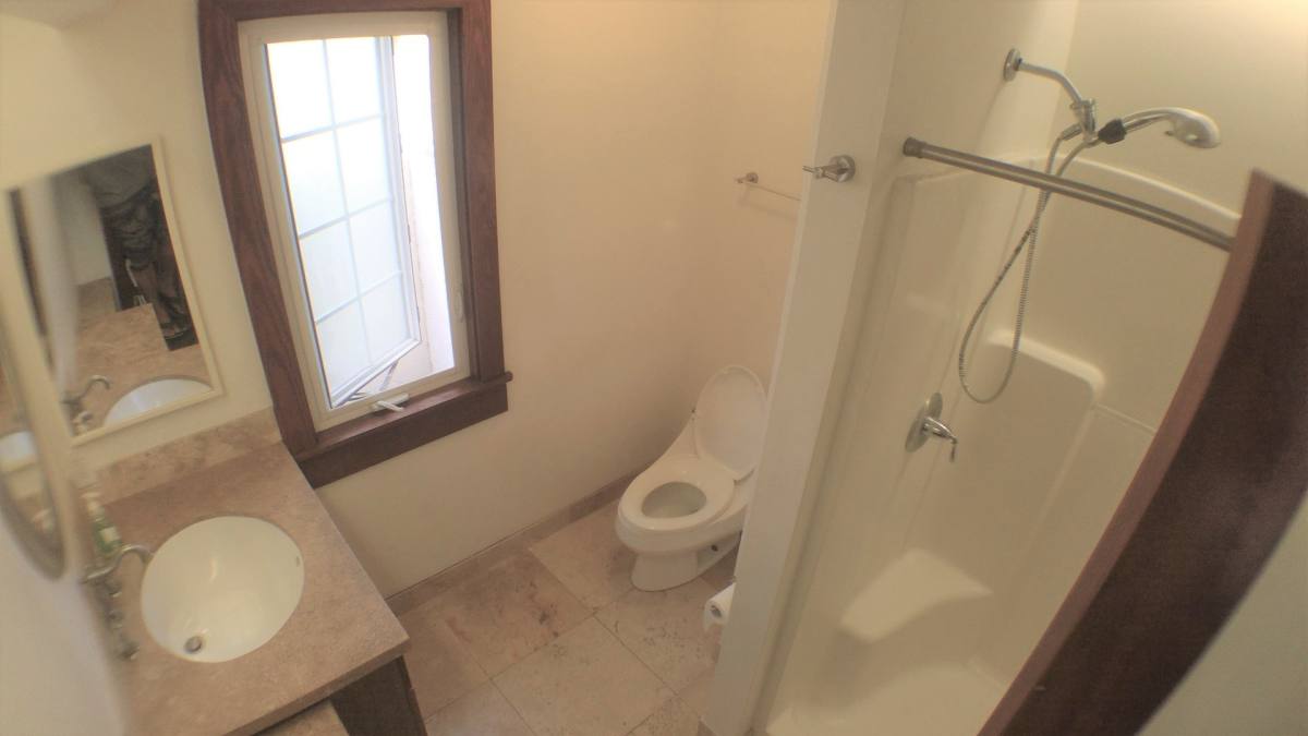 Apartment for rent at 6109 Kalanianole Highway, Honolulu, HI 96821