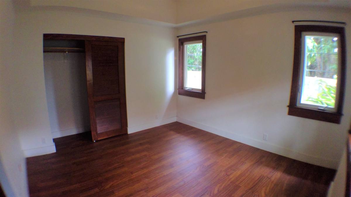 Apartment for rent at 6109 Kalanianole Highway, Honolulu, HI 96821