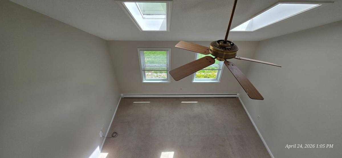 Apartment for rent at 15R Bonnie Lane, Derry, NH 03038