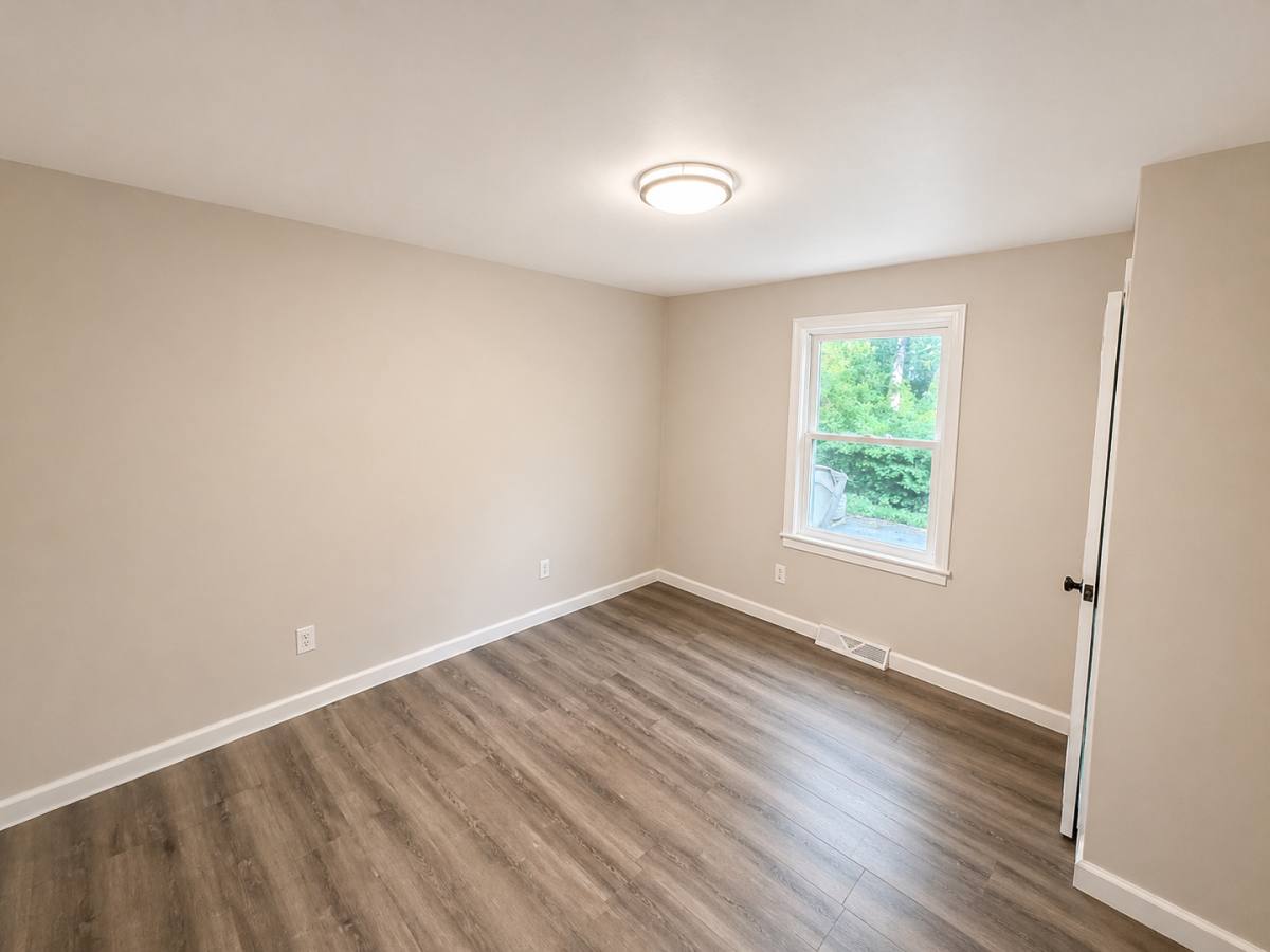 House for rent at 349 Lagro Ave, Saint Louis, MO 63125