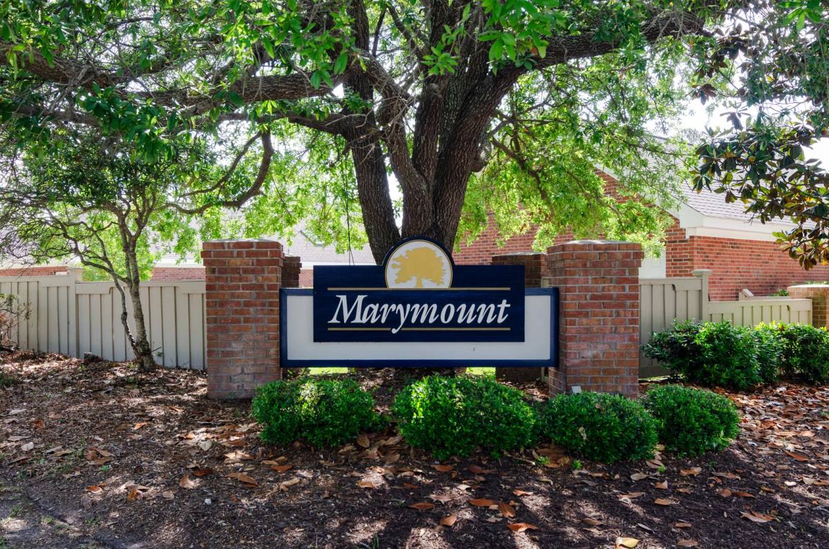 Townhouse for rent at 204 Hilliard Court, Wilmington, NC 28411