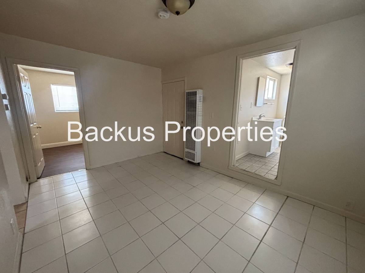 Apartment for rent at 516 James St, Salinas, CA 93905