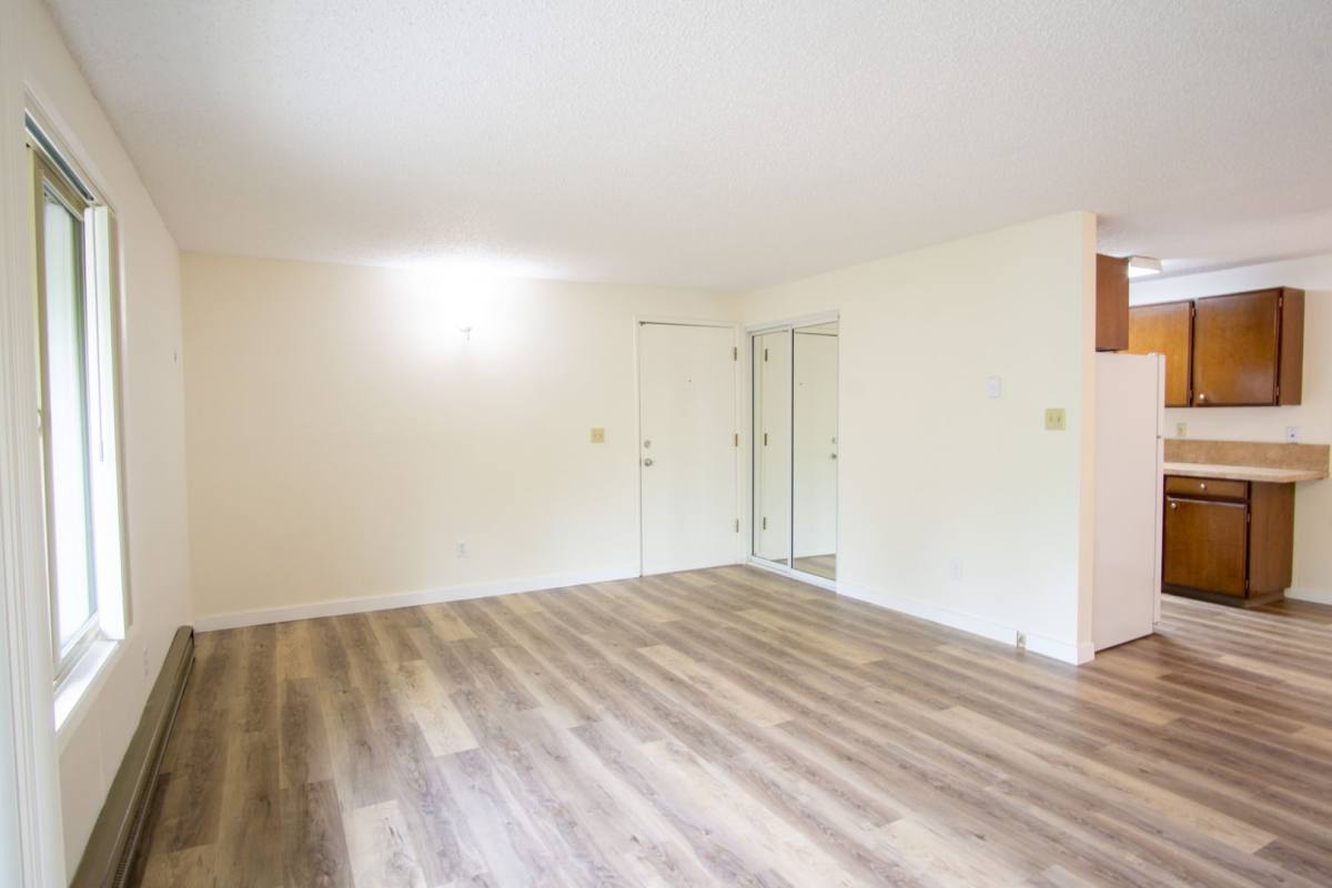 Townhouse for rent at 9134 SW Becker Dr, Portland, OR 97223