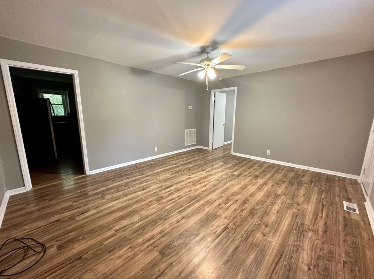 Apartment for rent at 896 Locust Dr, Clarksville, TN 37040