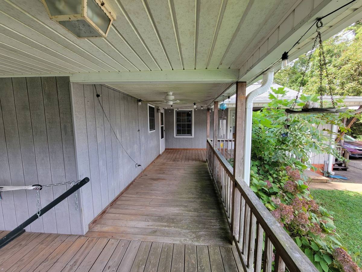 House for rent at 1304 Gracewood Dr, Greensboro, NC 27408