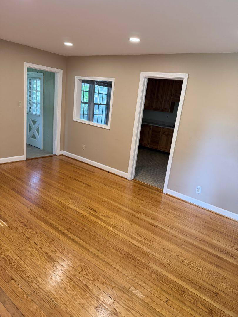 House for rent at 1304 Gracewood Dr, Greensboro, NC 27408