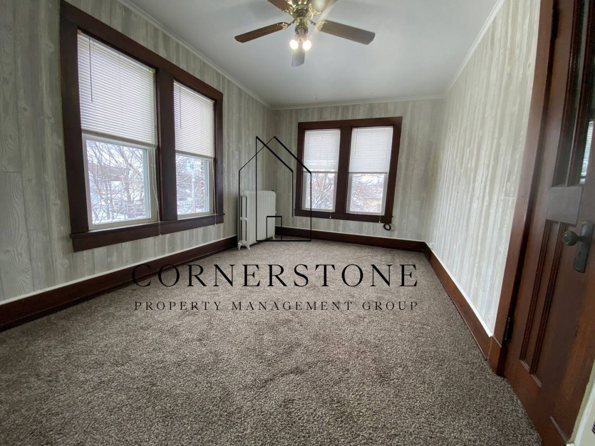 Apartment for rent at 910 2nd Ave N, Fort Dodge, IA 50501