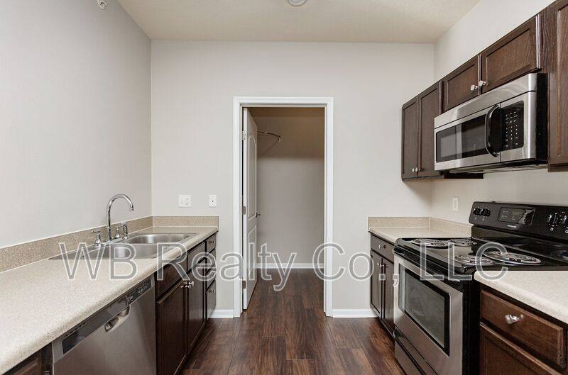 Apartment for rent at 1951 N James St #107, Grimes, IA 50111