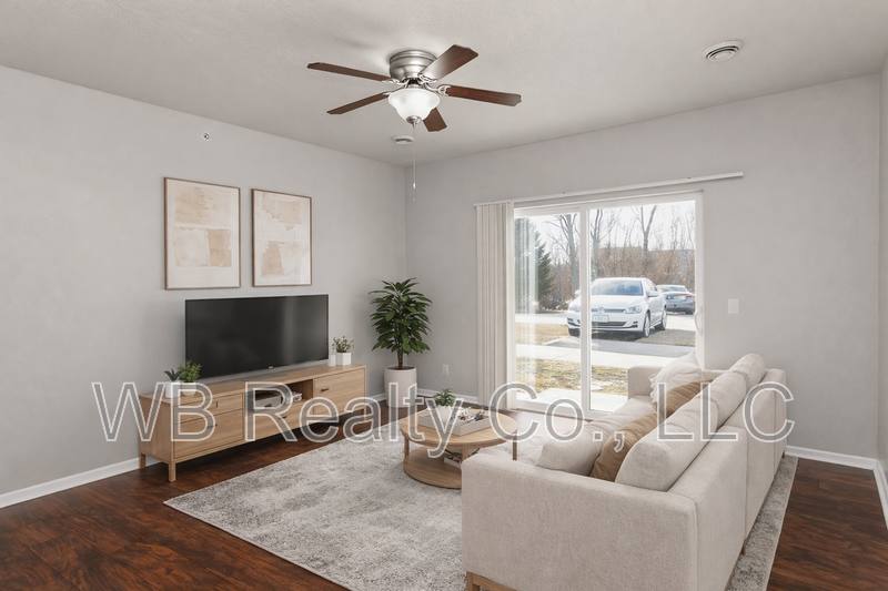 Apartment for rent at 1951 N James St #107, Grimes, IA 50111