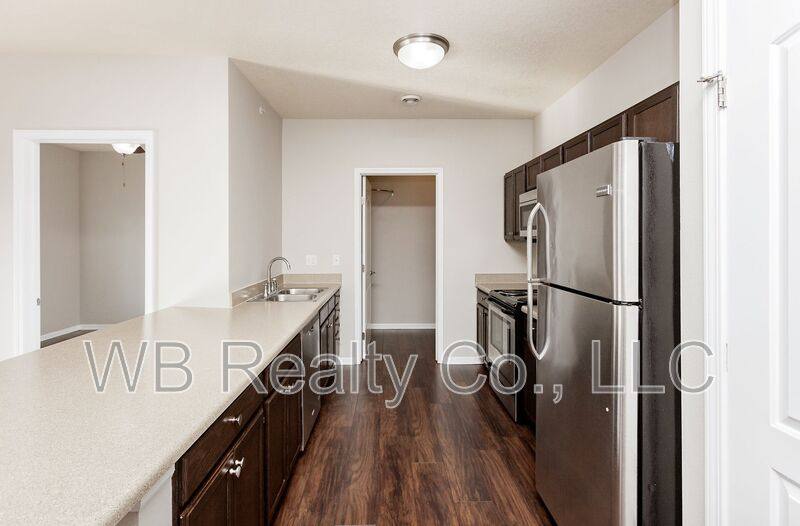 Apartment for rent at 1951 N James St #107, Grimes, IA 50111
