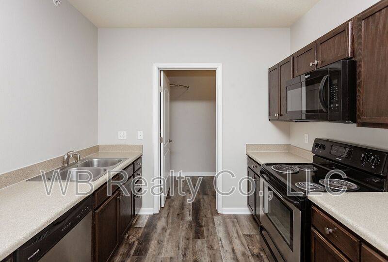 Apartment for rent at 1951 N James St #107, Grimes, IA 50111