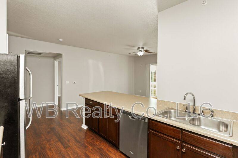 Apartment for rent at 1951 N James St #107, Grimes, IA 50111