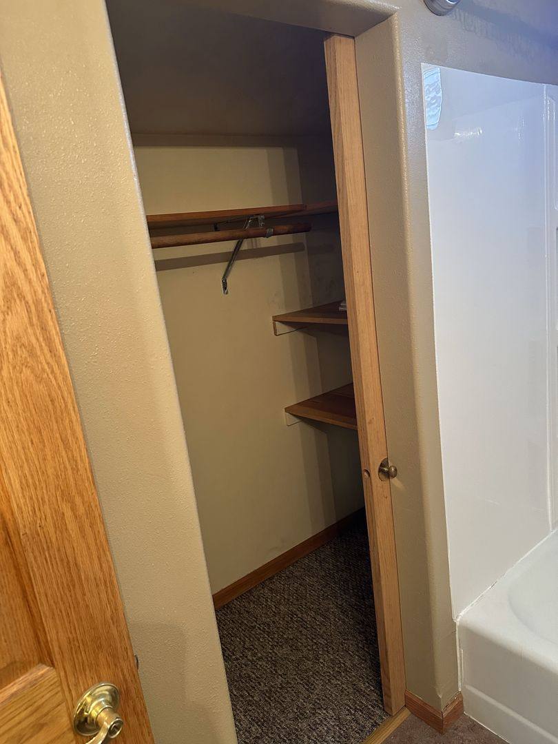 Apartment for rent at 716 S Iowa St, Mitchell, SD 57301