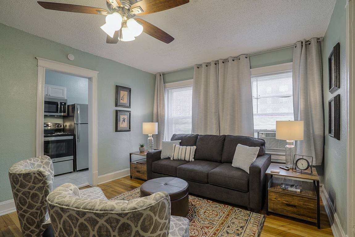 Apartment for rent at 3721 Broadway Blvd #11, Kansas City, MO 64111