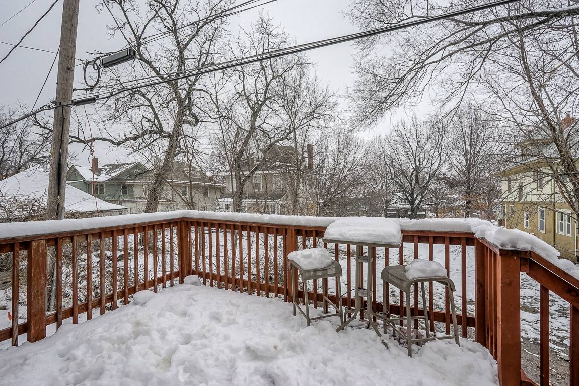 Apartment for rent at 3721 Broadway Blvd #11, Kansas City, MO 64111