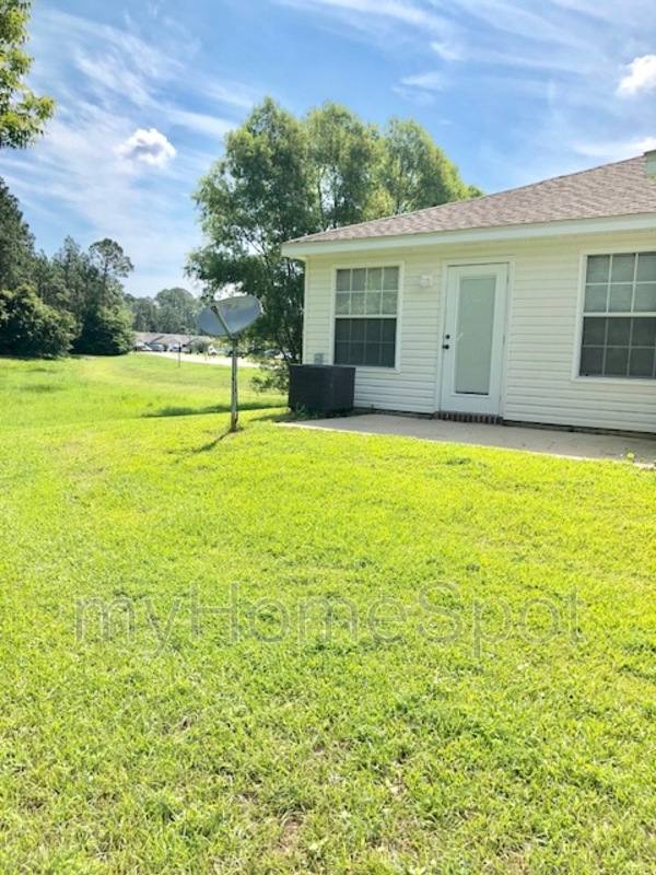 House for rent at 9692 Cobblebrook Dr, Pensacola, FL 32506