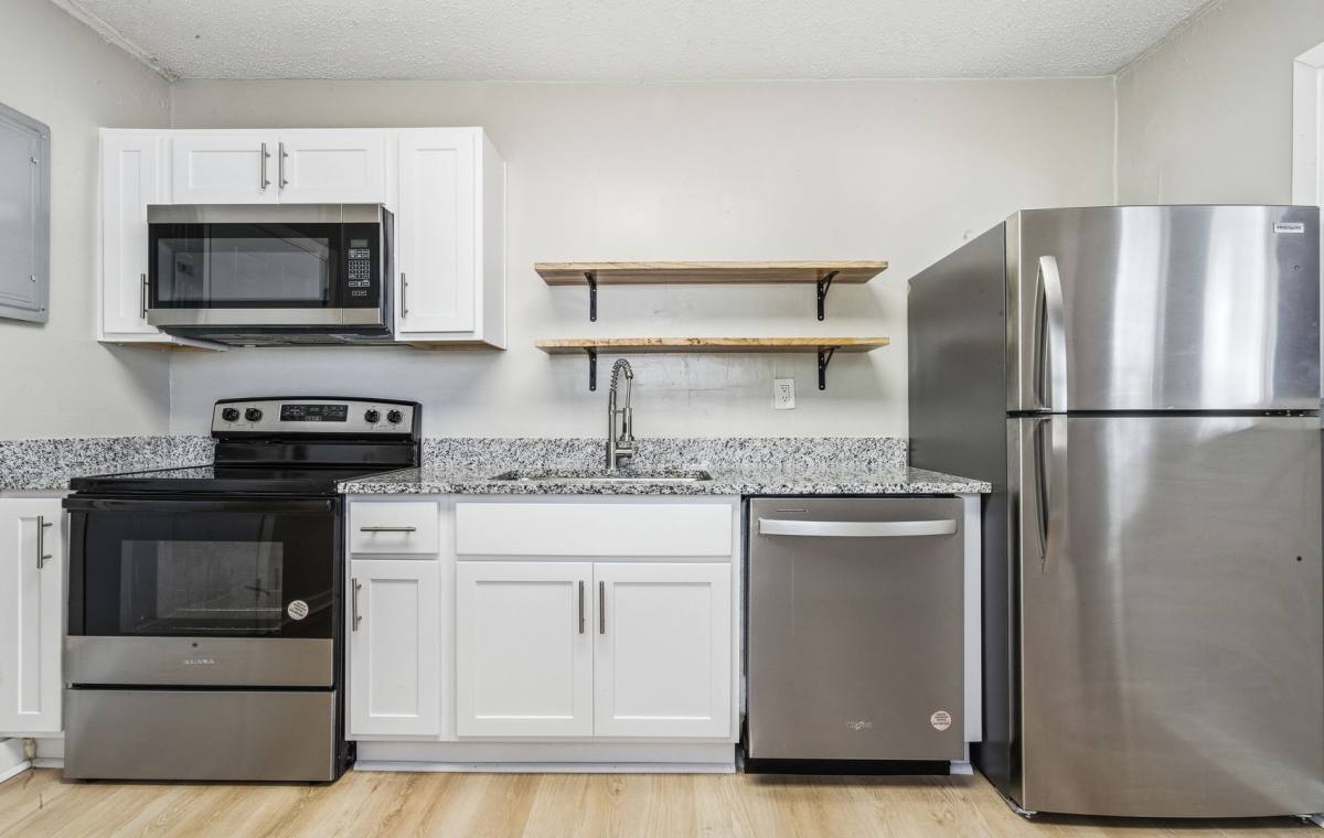 Apartment for rent at 5931 Wilmar Rd, Jacksonville, FL 32244