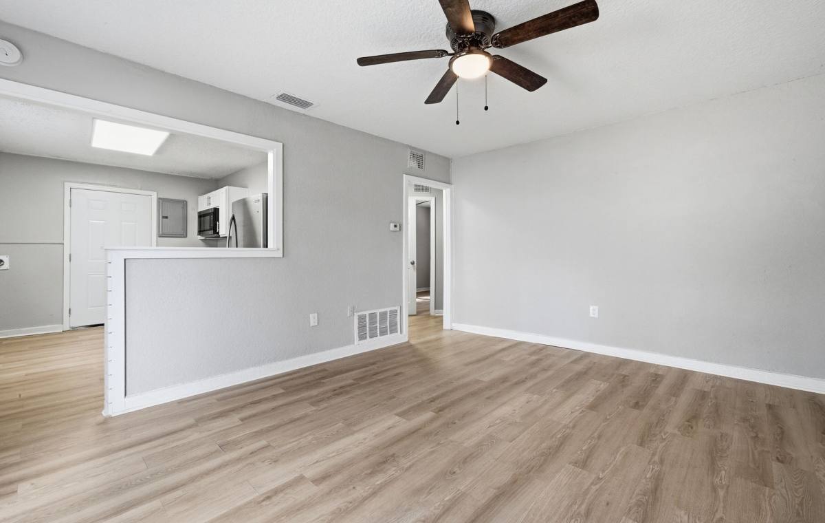Apartment for rent at 5931 Wilmar Rd, Jacksonville, FL 32244