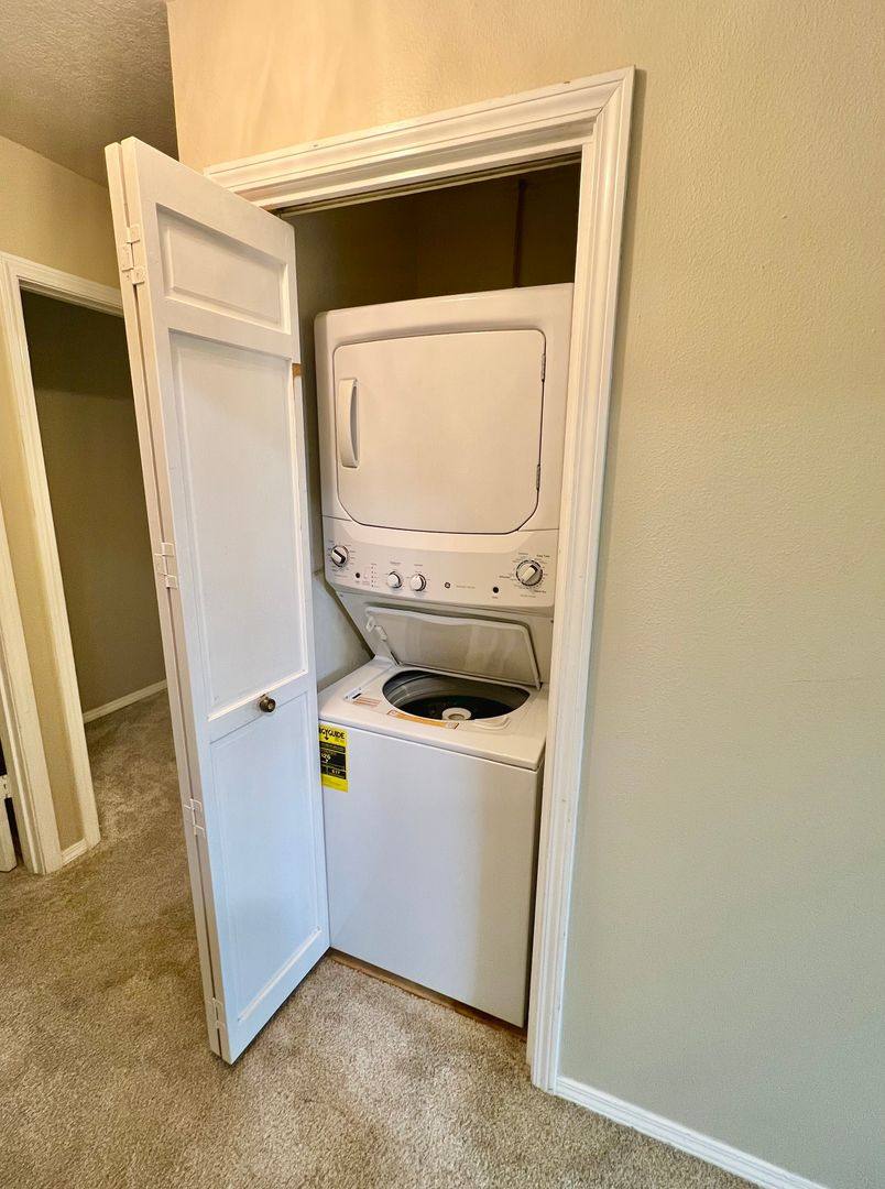 Apartment for rent at 304 Cervantes, Lake Oswego, OR 97035