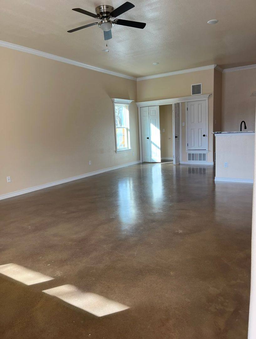 Apartment for rent at 215 W Dunn, Killeen, TX 76541