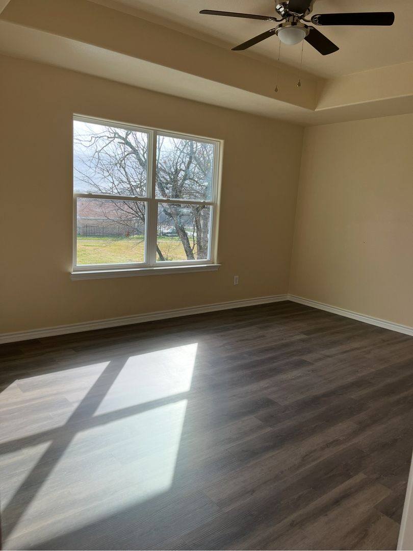 Apartment for rent at 215 W Dunn, Killeen, TX 76541