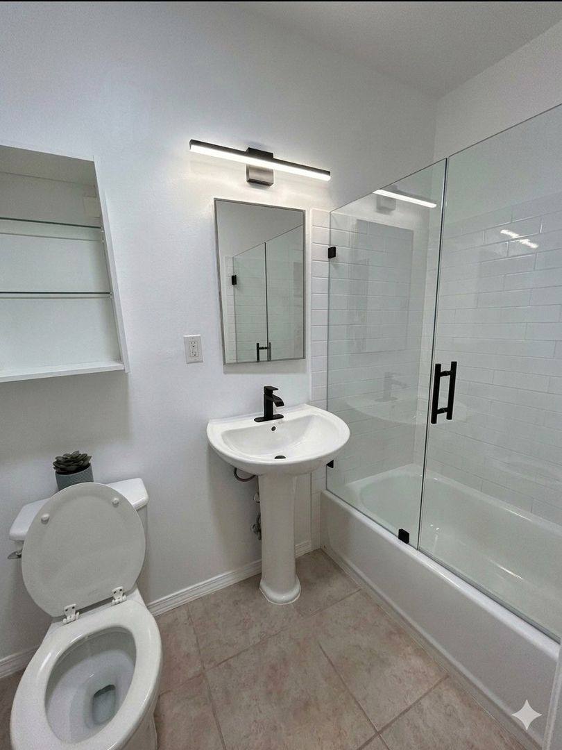 Apartment for rent at 350 S Sierra Madre Blvd, Pasadena, CA 91107