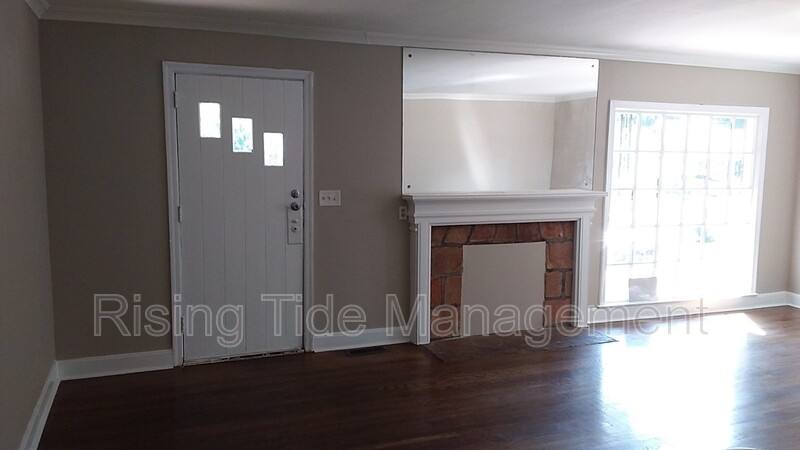 House for rent at 229 Pinewood Ave, Birmingham, AL 35228