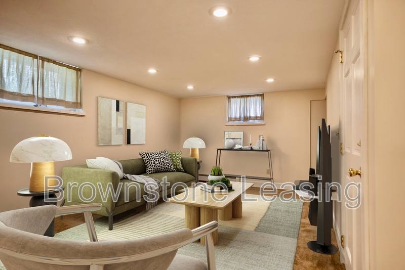 Apartment for rent at 867 N Ogden St #3, Denver, CO 80218