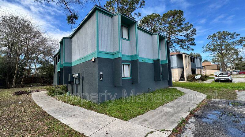 Apartment for rent at 5144 Westchase Court #1, Jacksonville, FL 32210