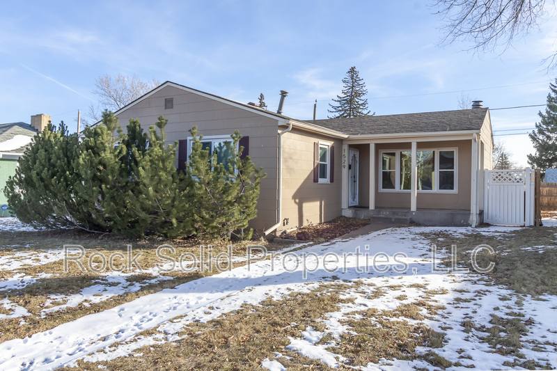 House for rent at 1529 Walnut Dr, Cheyenne, WY 82001